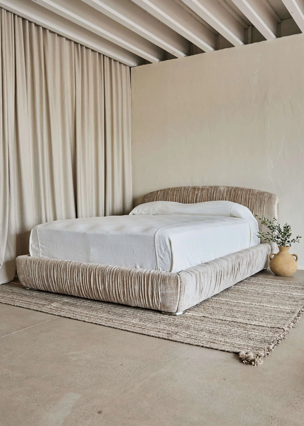 Kew Bed