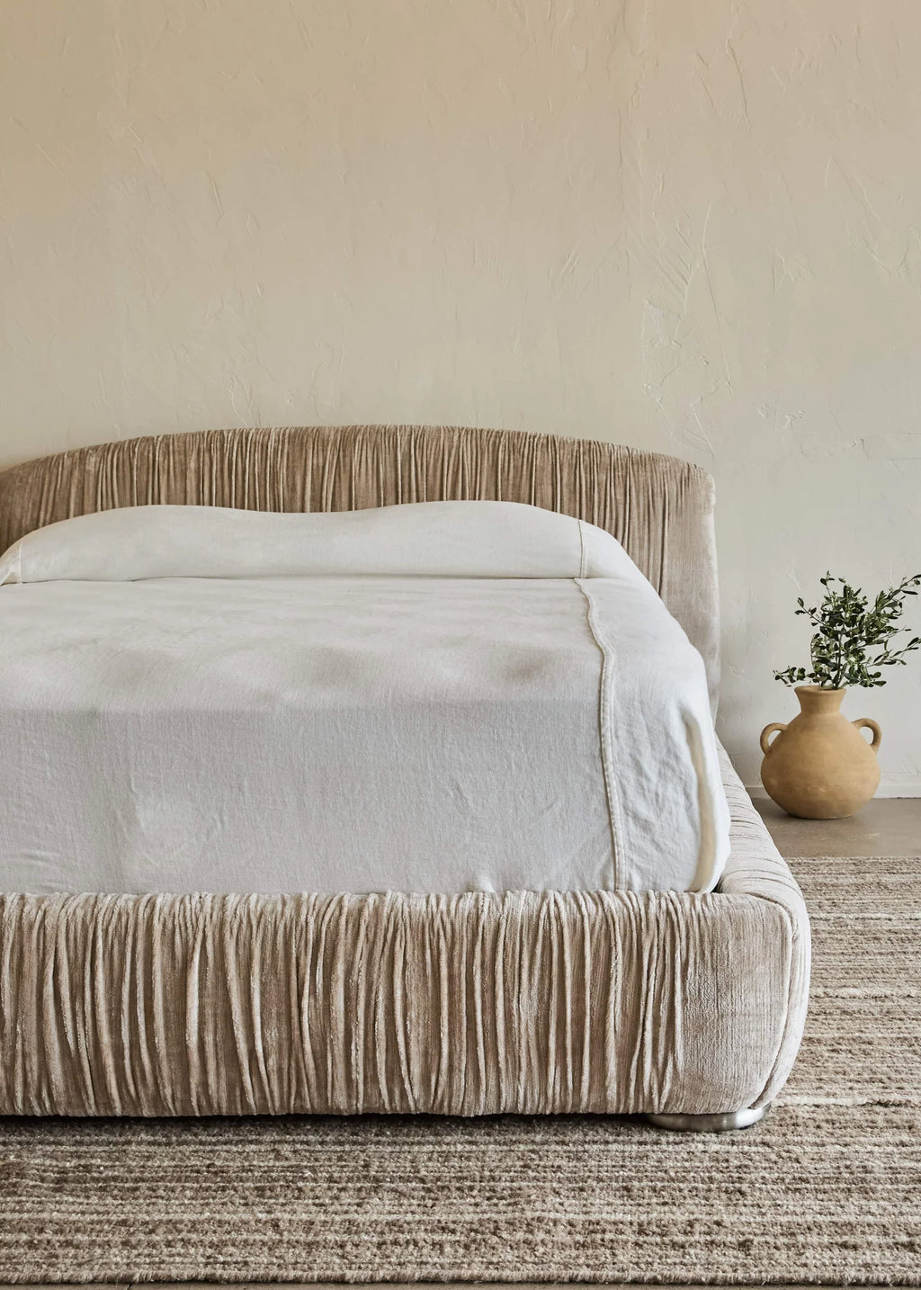 Kew Bed